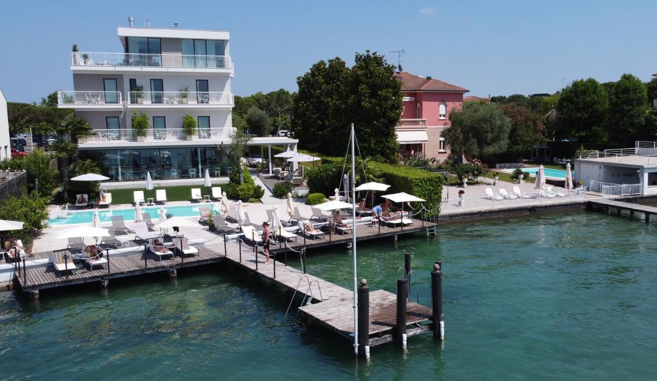 AQVA BOUTIQUE HOTEL SIRMIONE | GREAT PRICES FOR ACCOMMODATION IN SIRMIONE